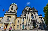 Тур во Львов с посещением великолепного Доминиканского собора Львова.